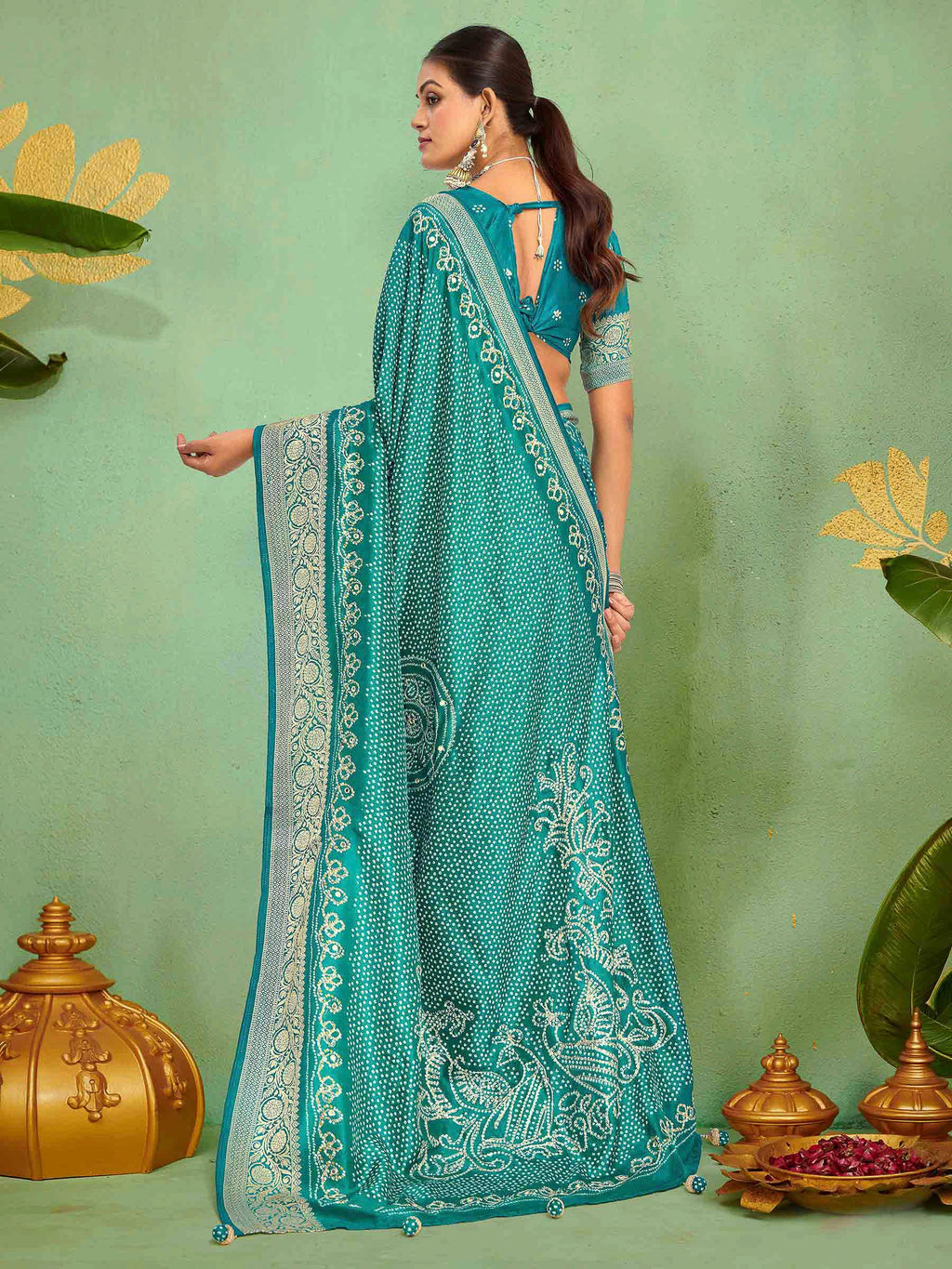 Firozee Art Silk Printed Saree