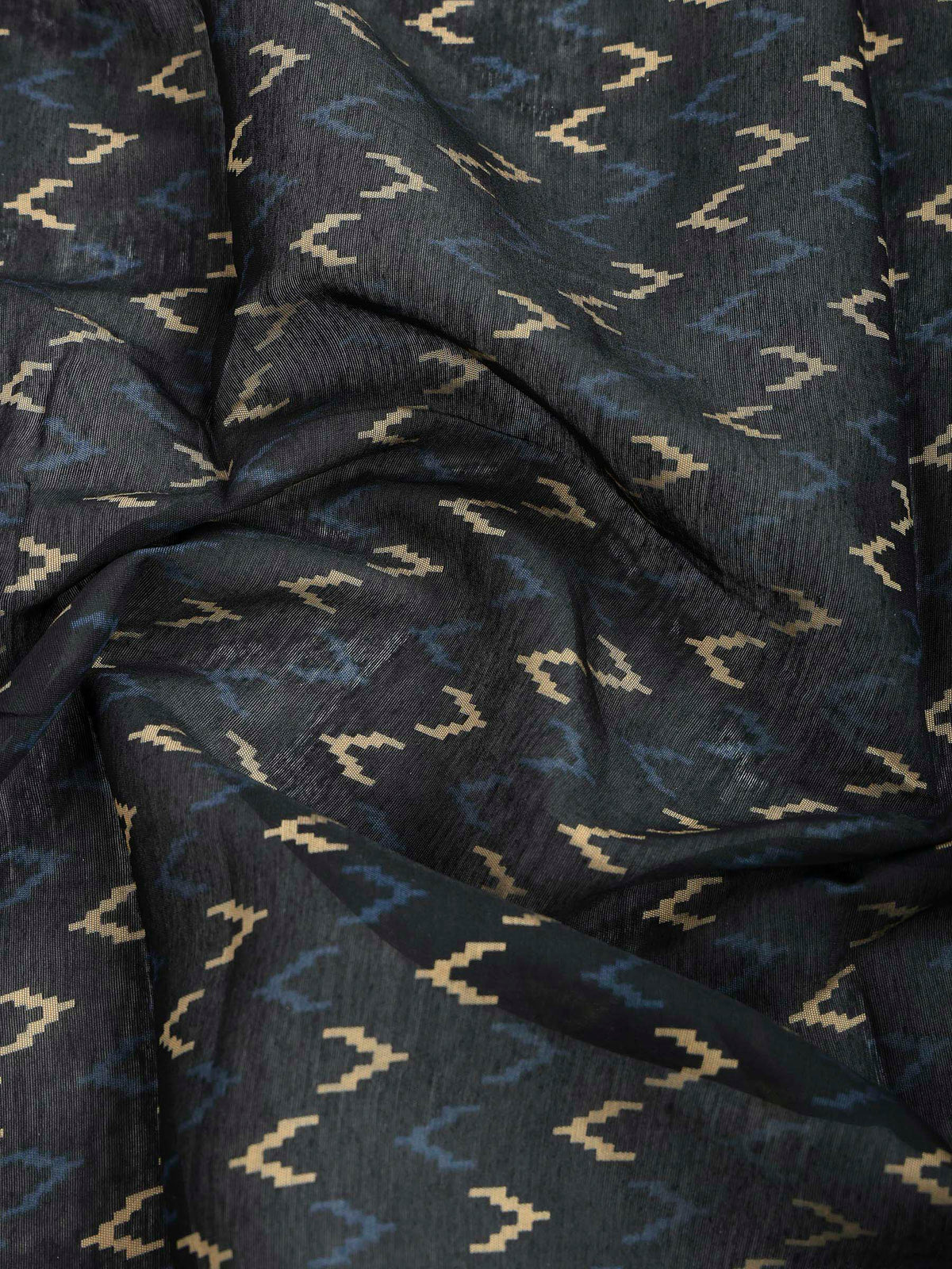 Blue Cotton Blend Printed Saree