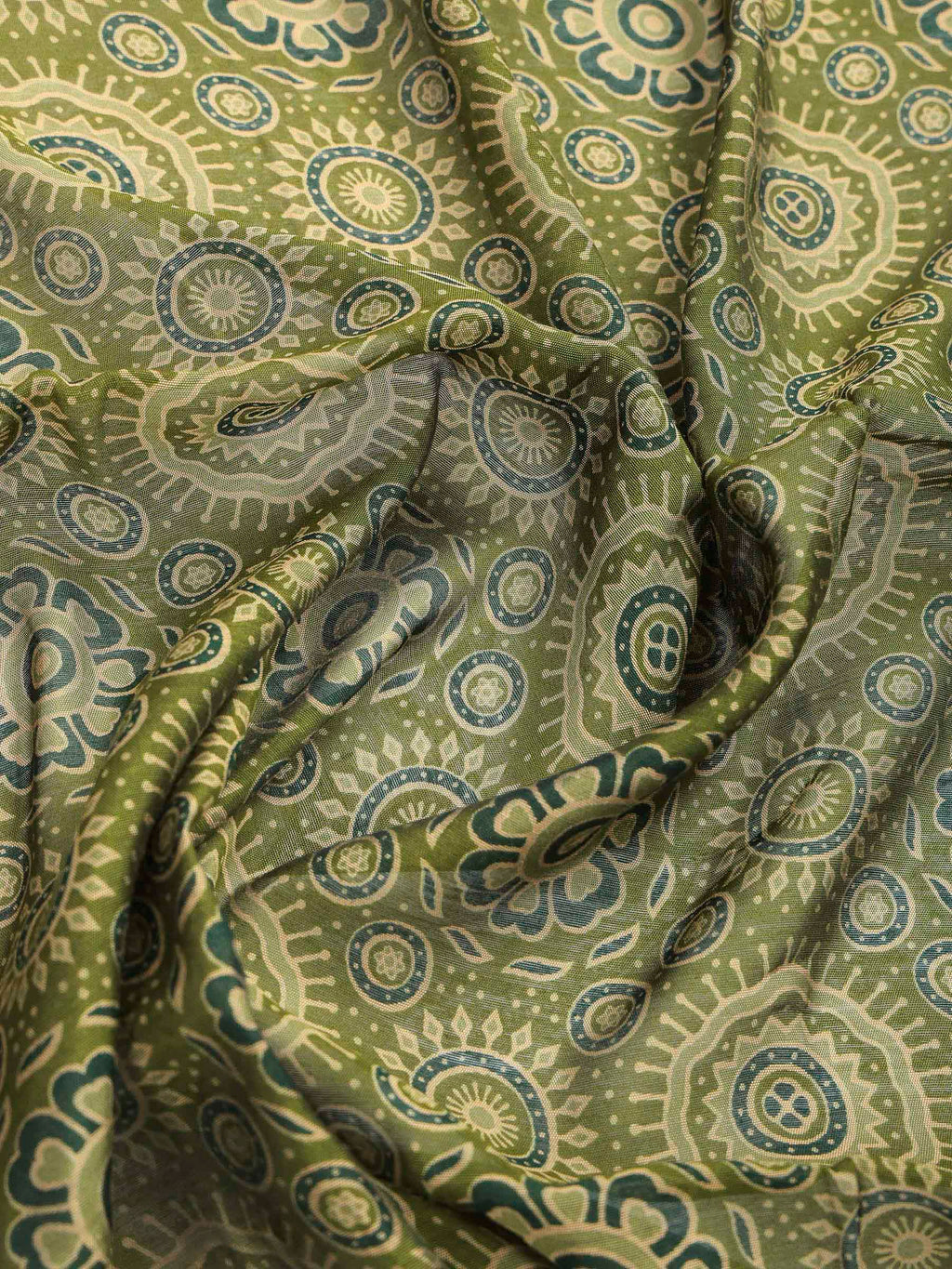 Green Cotton Blend Printed Saree