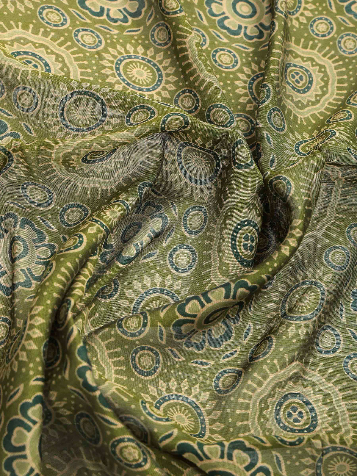 Green Cotton Blend Printed Saree