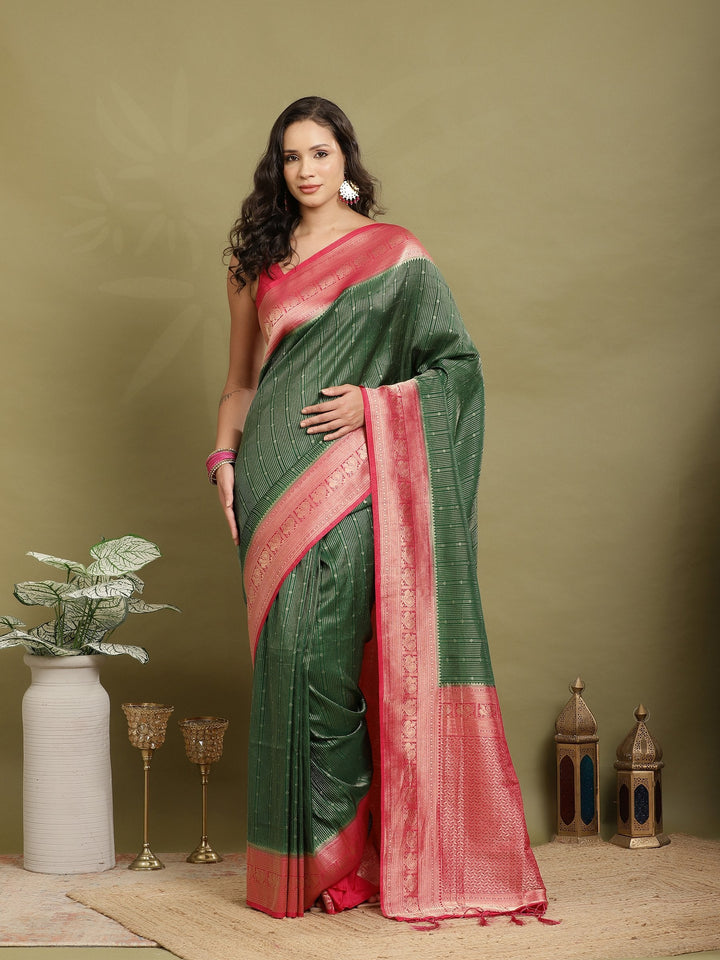 Plain Crepe Saree