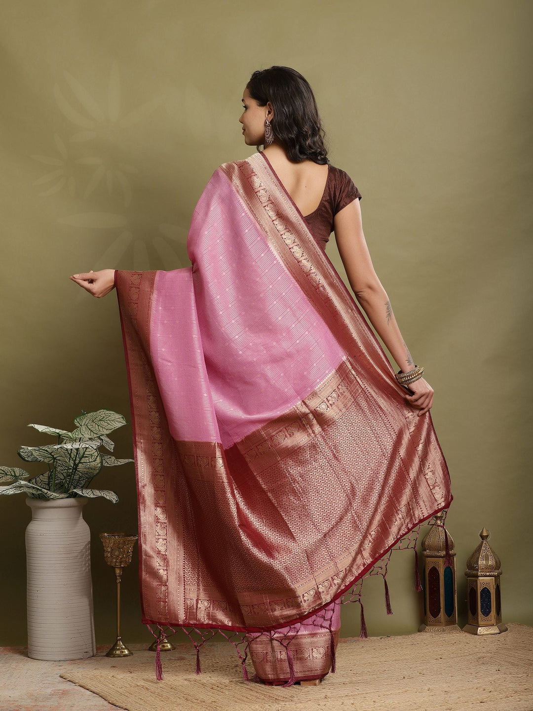 Plain Crepe Saree