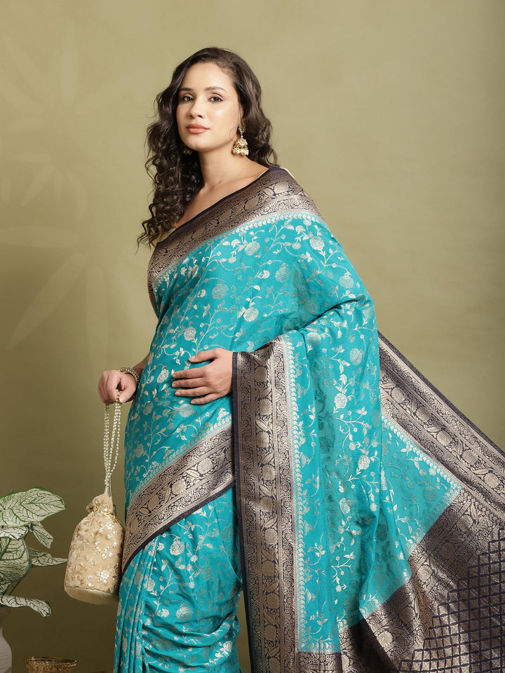 Plain Crepe Saree