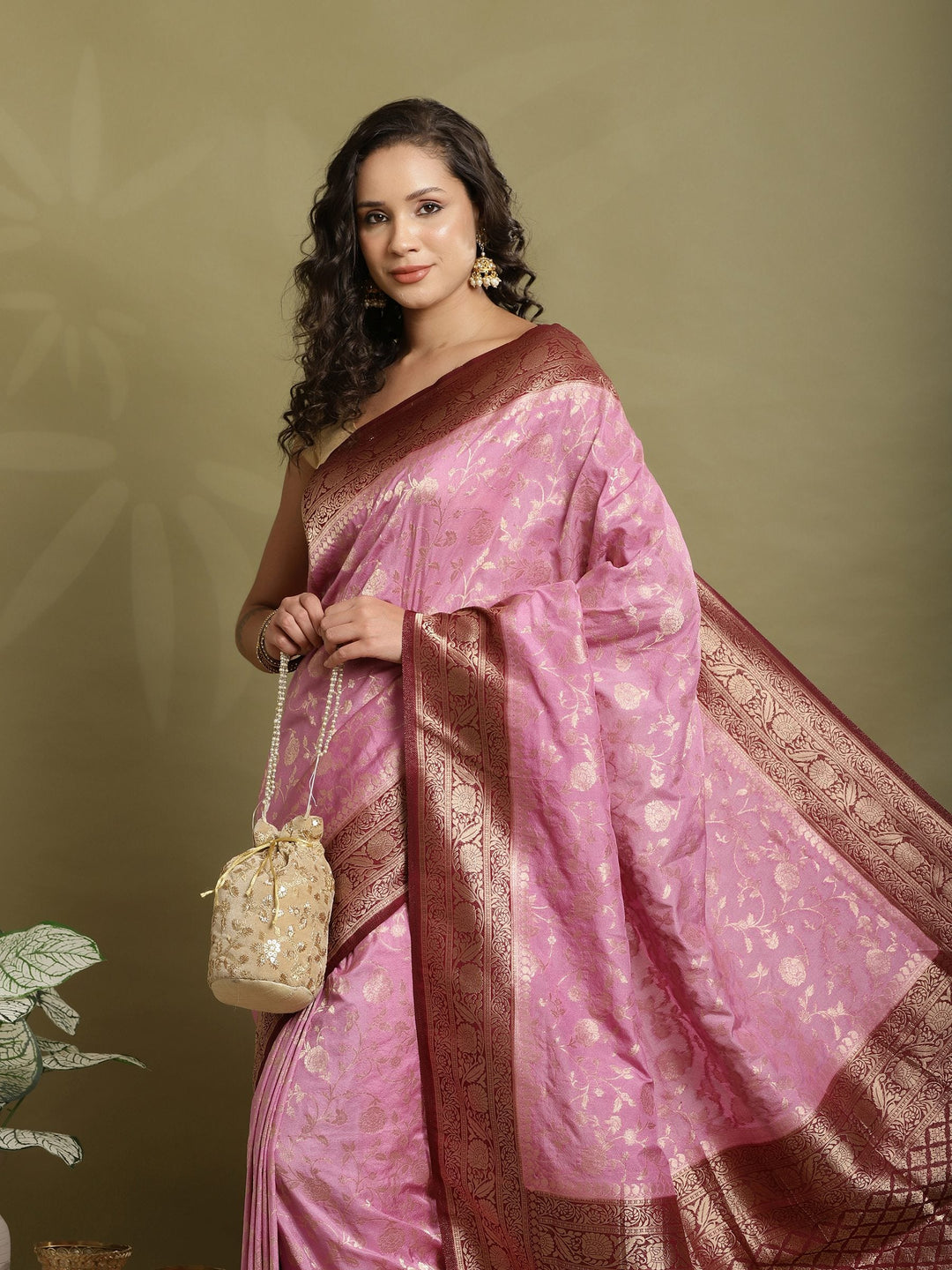 Plain Crepe Saree