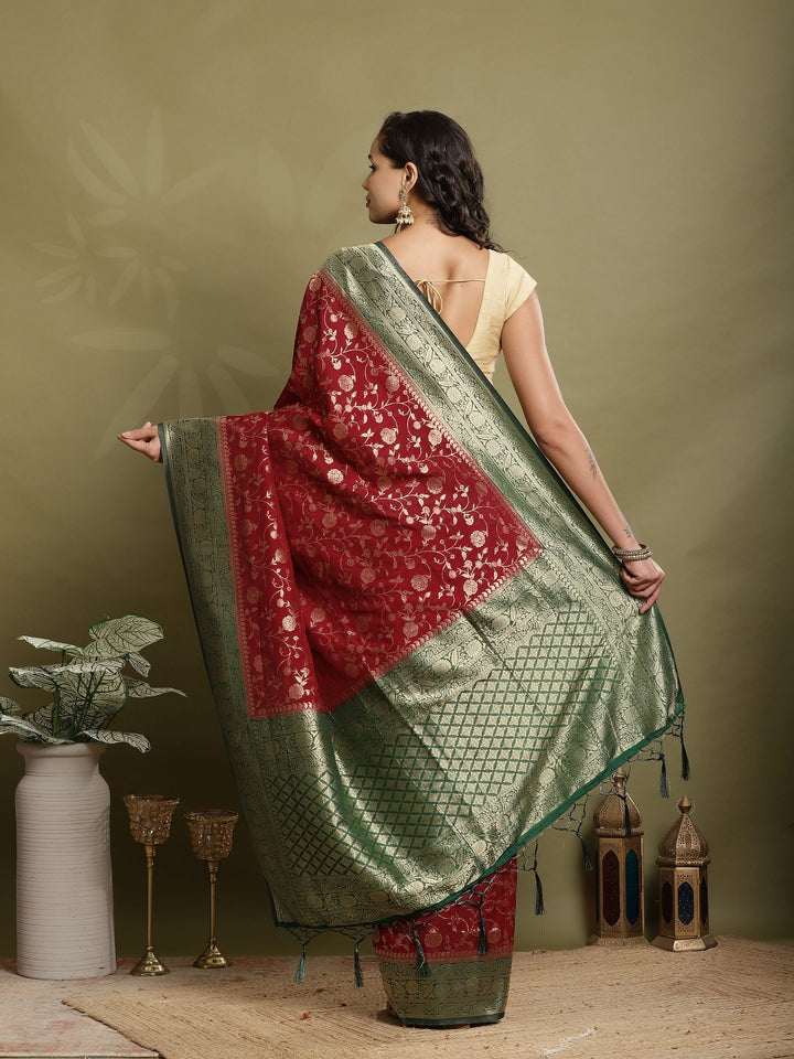 Plain Crepe Saree