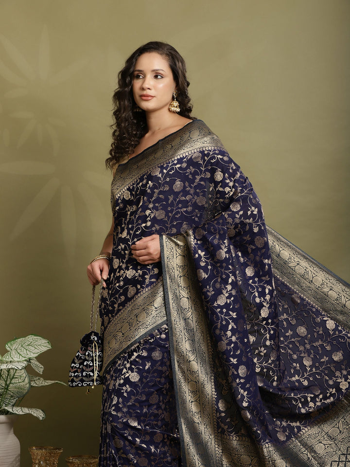 Plain Crepe Saree