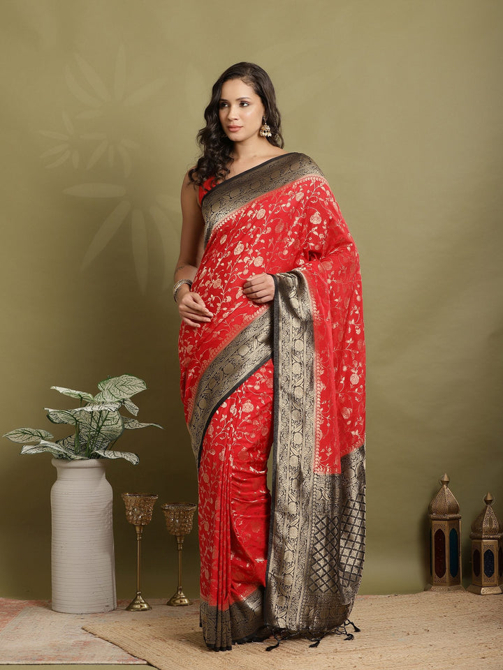 Plain Crepe Saree