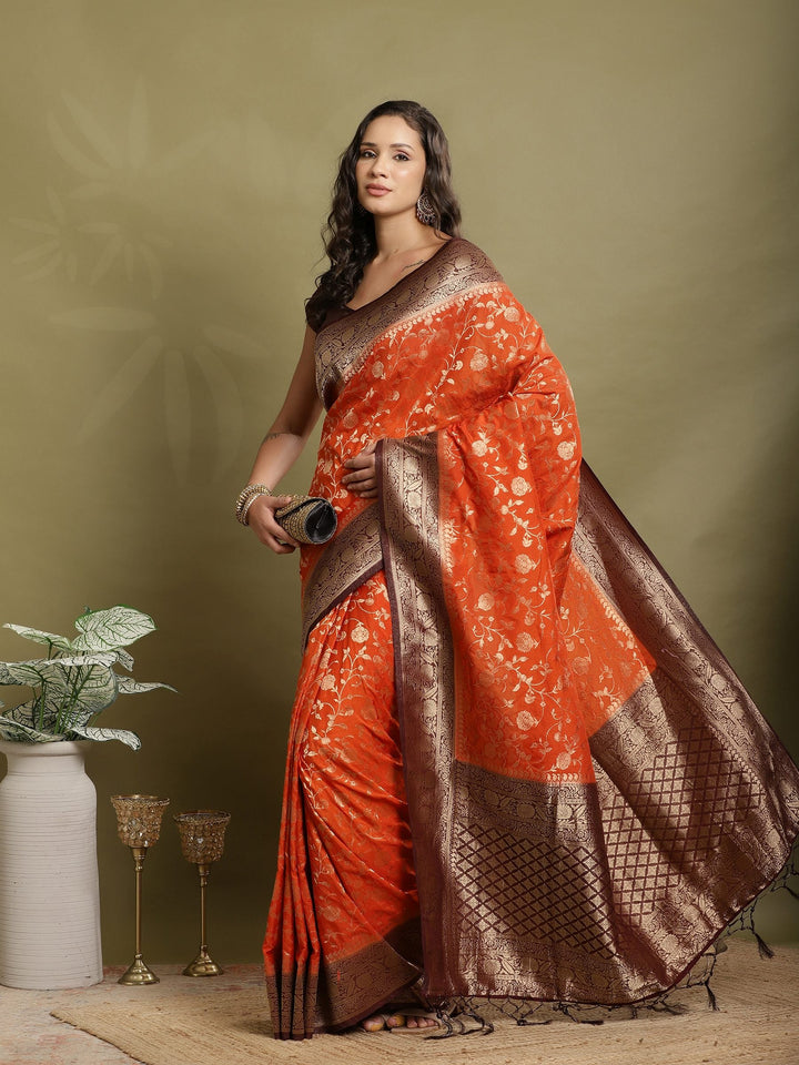 Plain Crepe Saree