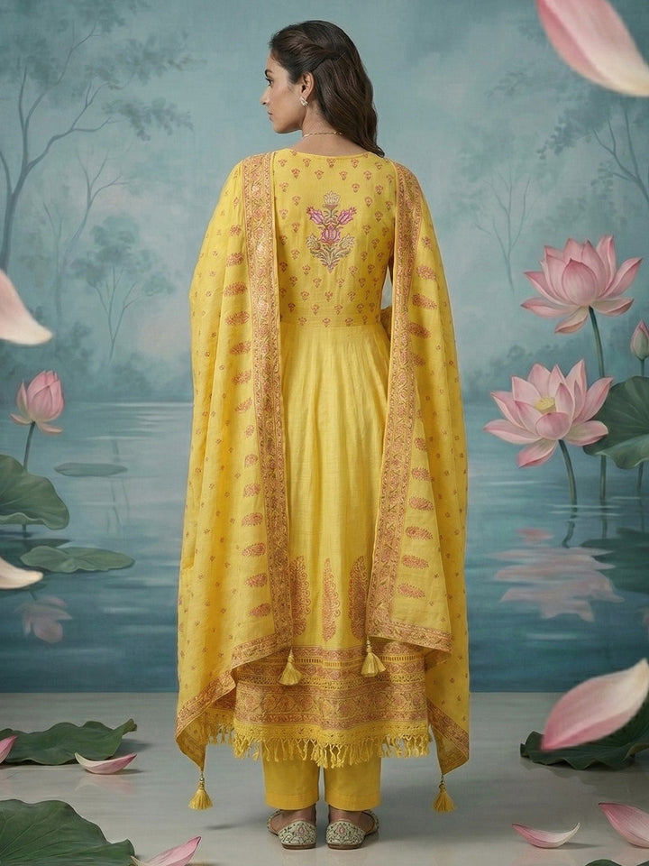 Woven Design Cotton Blend Kurta With Pant &amp; Dupatta
