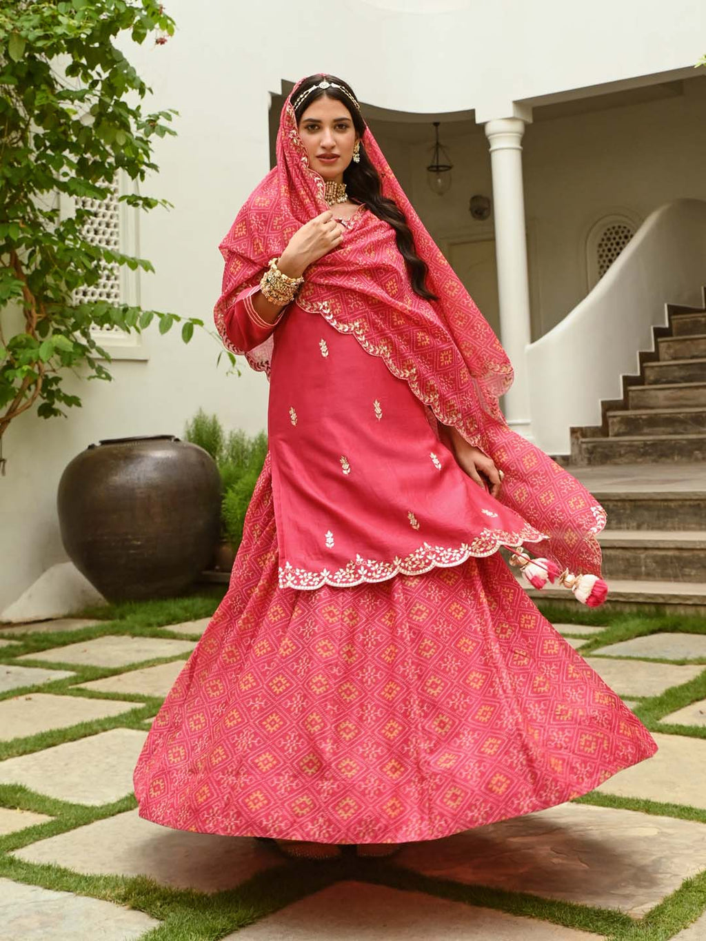 Gota Embroidered Chanderi Kurta With Skirt & Dupatta