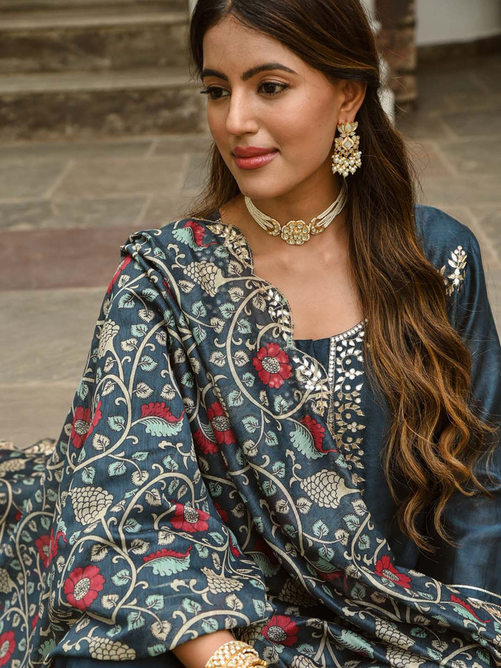 Gota Embroidered Chanderi Kurta With Skirt &amp; Dupatta