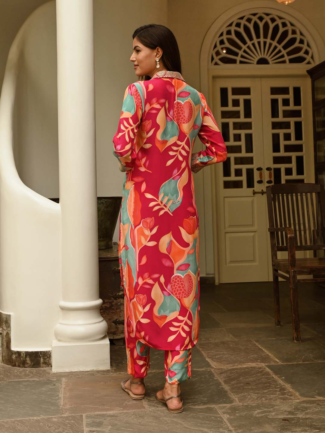 Floral Printed Crepe Kurta With Pants