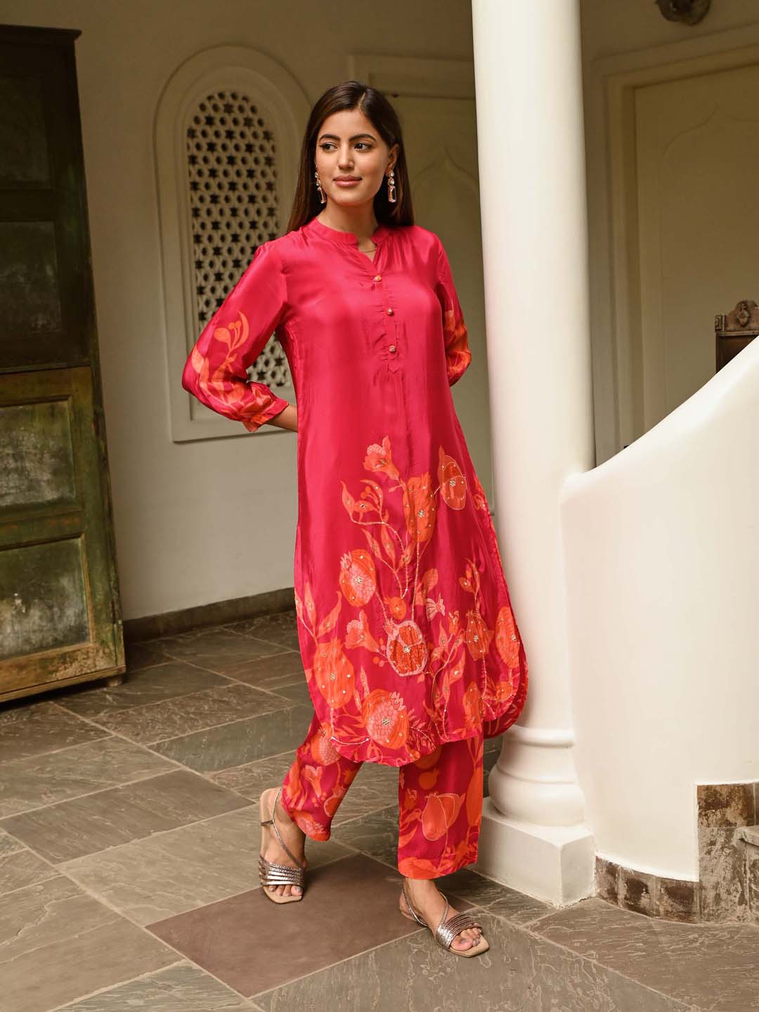 Floral Printed Crepe Kurta With Pants