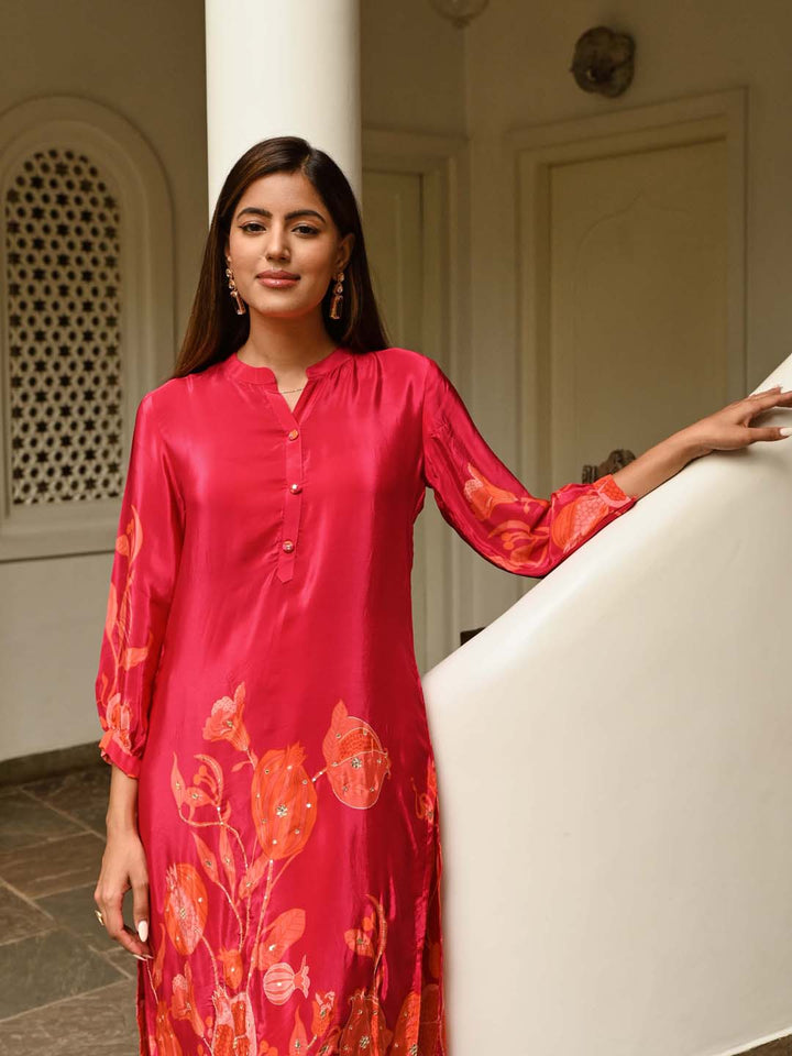 Floral Printed Crepe Kurta With Pants