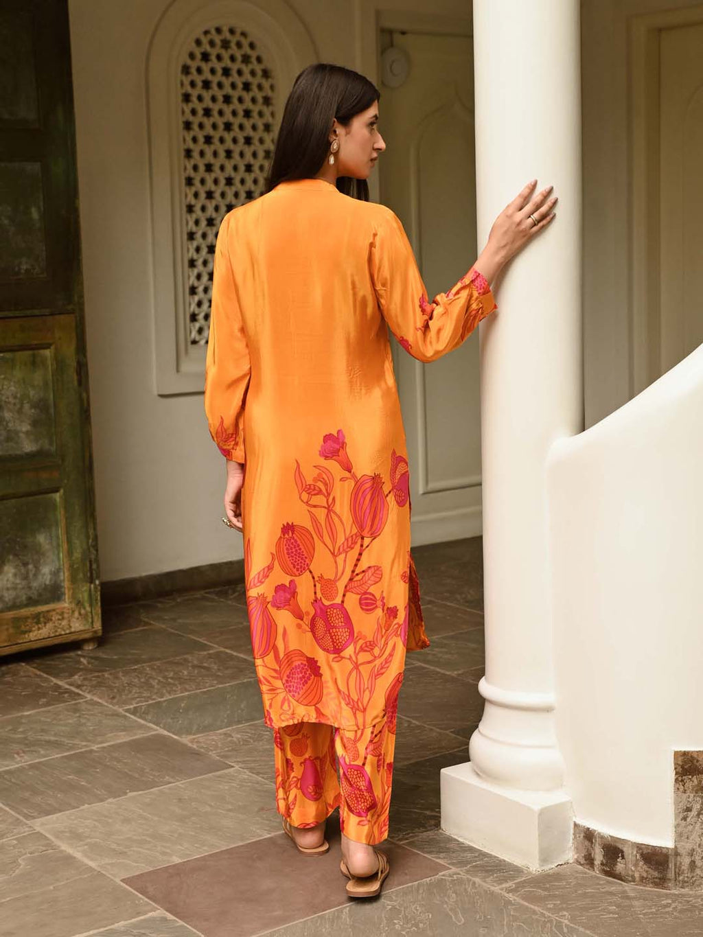 Floral Printed Crepe Kurta With Pants