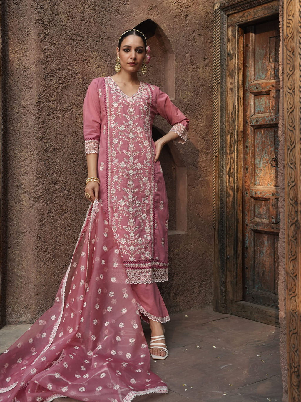 Floral Embroidery Kurta With Pants & Dupatta