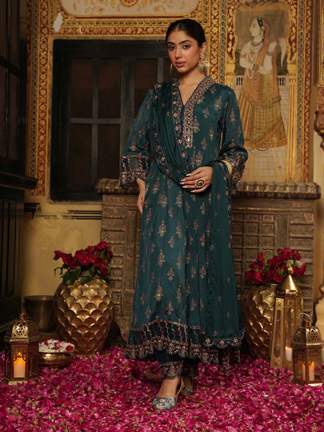 Printed Chinnon Kurta With Pants &amp; Dupatta