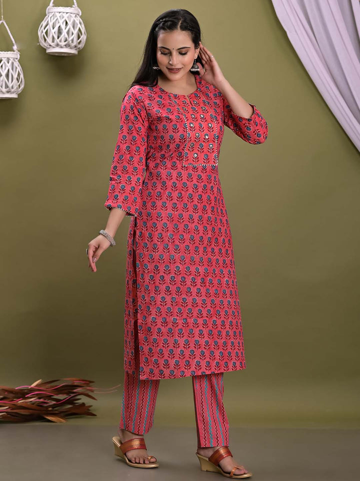 Printed Cotton Kurta With Pants