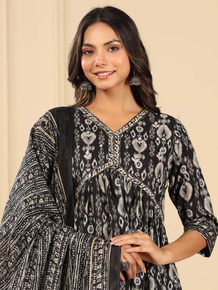 Floral Printed Cotton Kurta With Pants &amp; Dupatta
