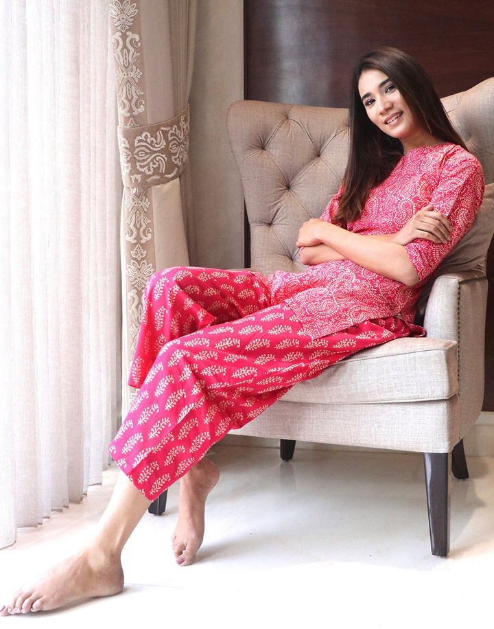 Pink Paisley Print Cotton Short Kurti Set