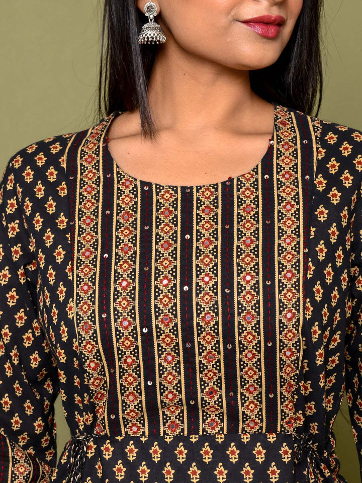 Printed Cotton Kurta With Pants &amp; Dupatta