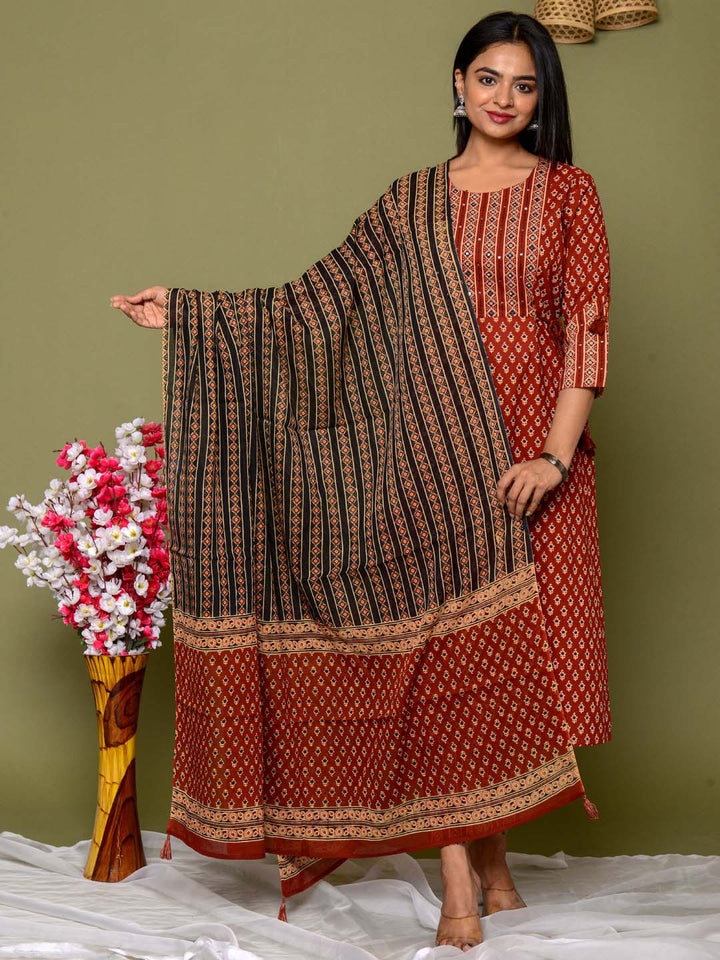 Printed Cotton Kurta With Pants &amp; Dupatta
