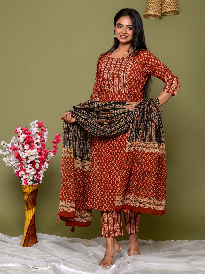 Printed Cotton Kurta With Pants &amp; Dupatta