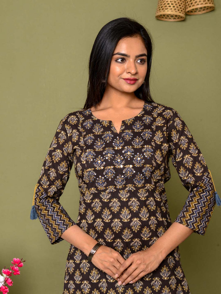 Embroidered Straight Cotton Kurta Set With Pants &amp; Dupatta