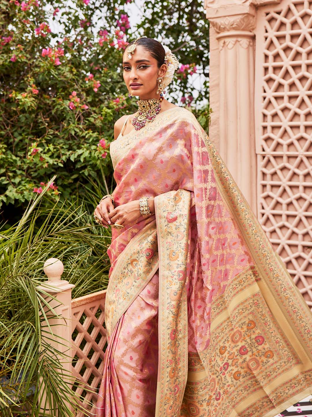 Zari Jaal Woven Organza Saree
