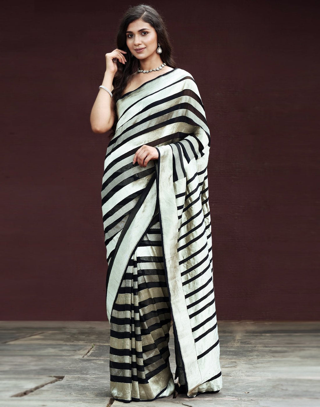 Banarasi Zari Jaal Khaddi