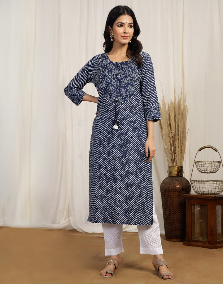 Leheriya Print Cotton Kurti Yoke Detail