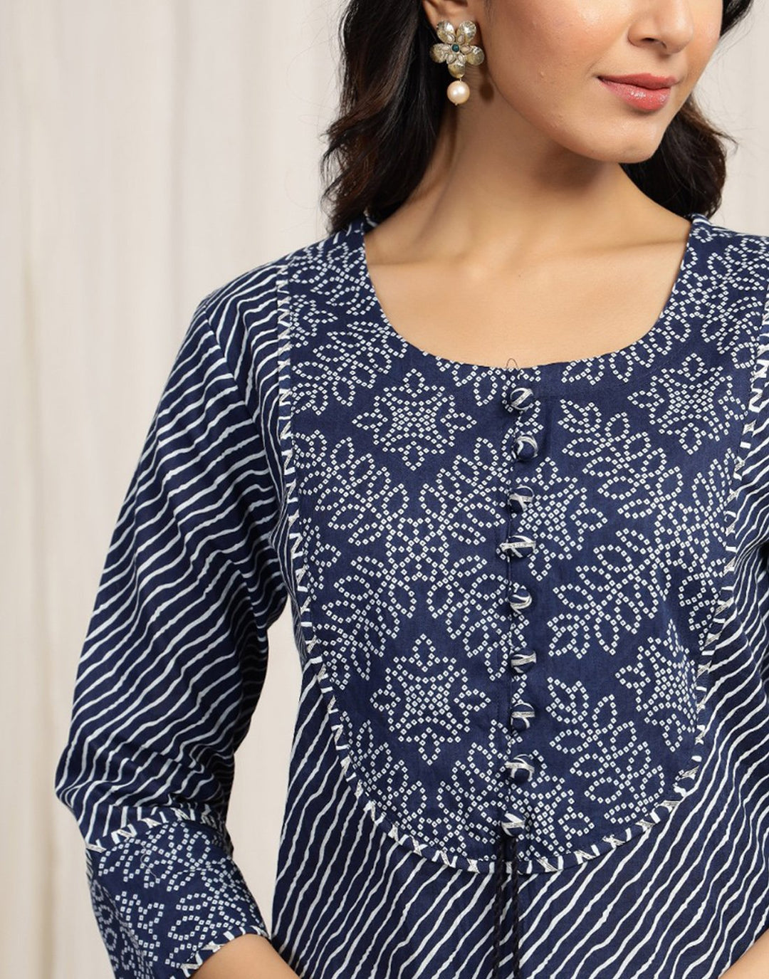Leheriya Print Cotton Kurti Yoke Detail