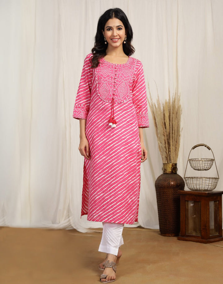 Leheriya Print Cotton Kurti Yoke Detail