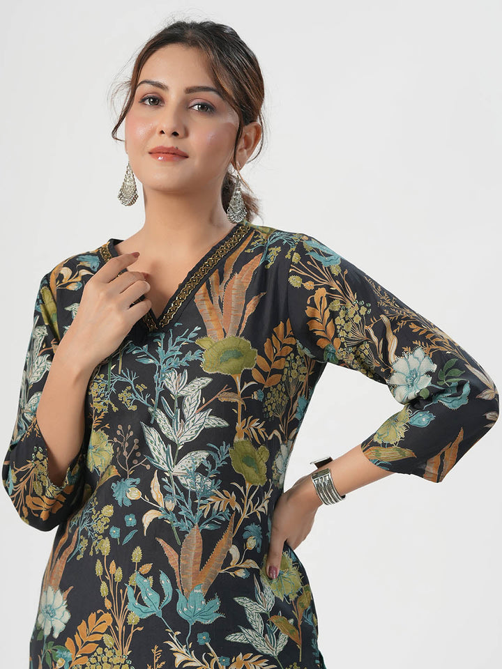 Floral Printed Cotton Kurta With Pants