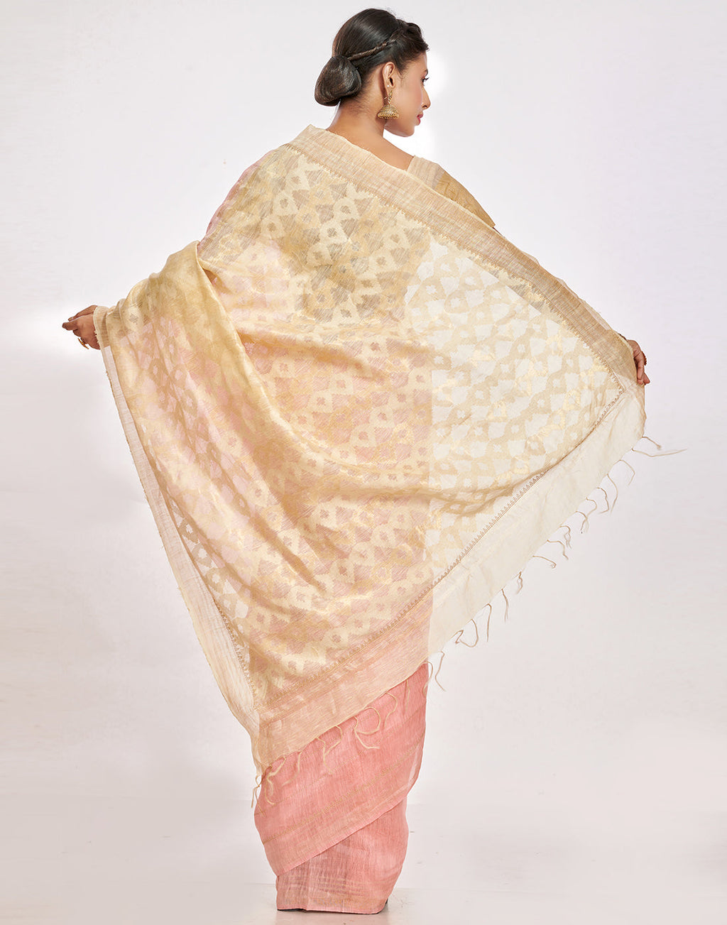MBZ Meena Bazaar-Cotton Linen Saree With Embroidery