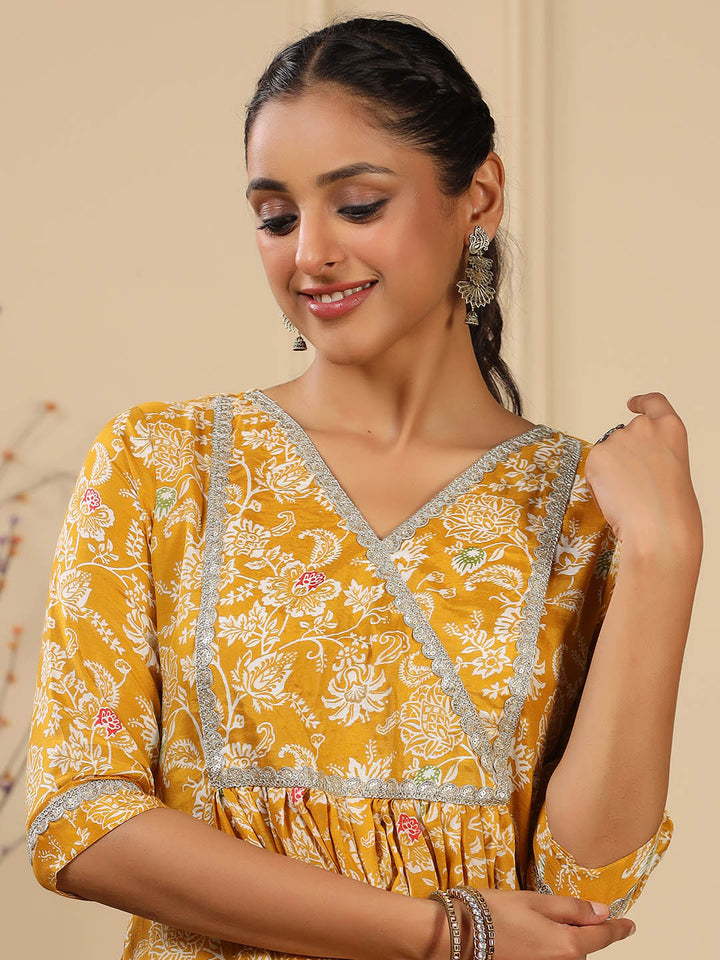 Floral Printed Muslin Anarkali Kurta Set