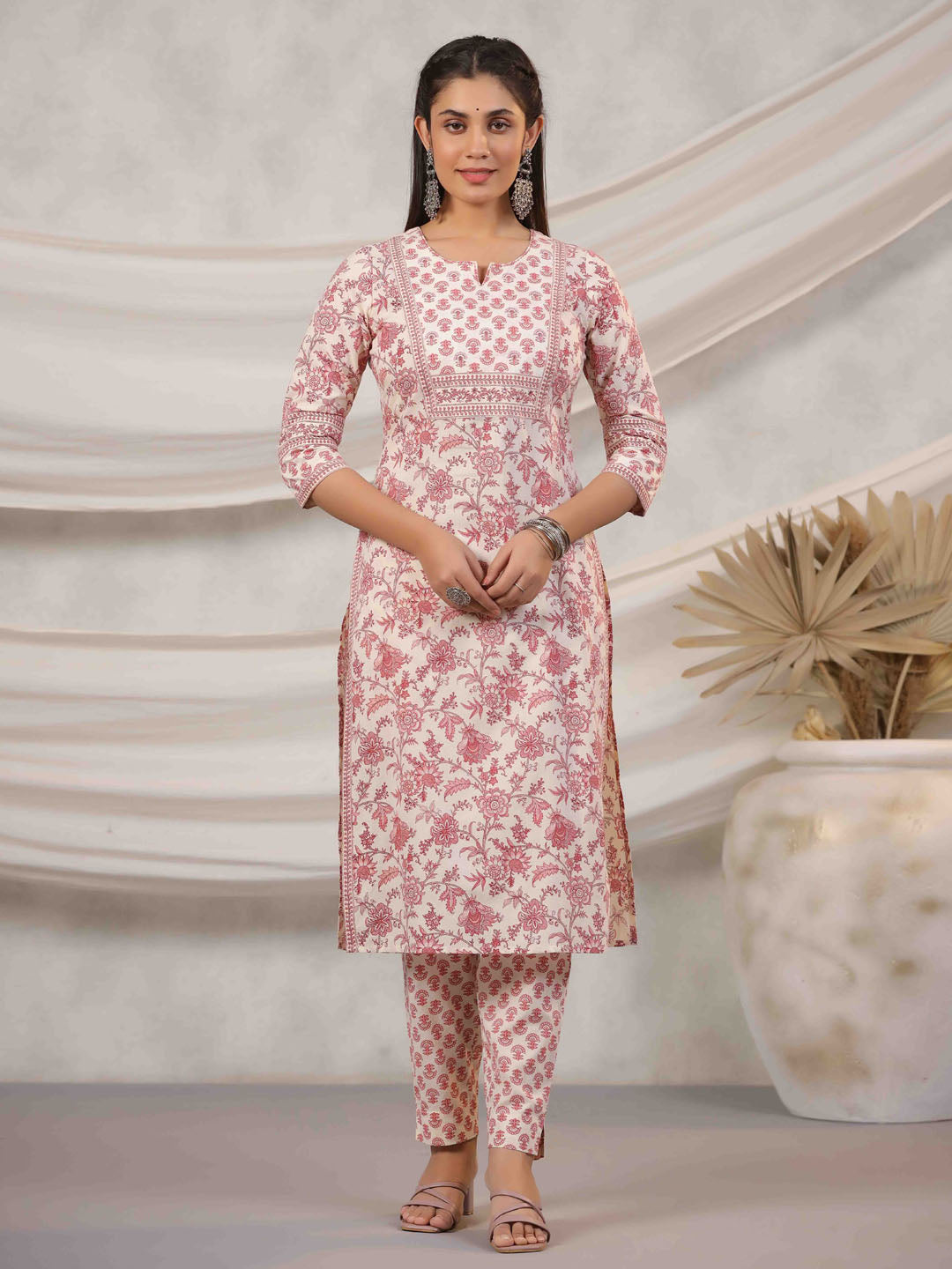 Floral Printed Kurta With Pants &amp; Dupatta
