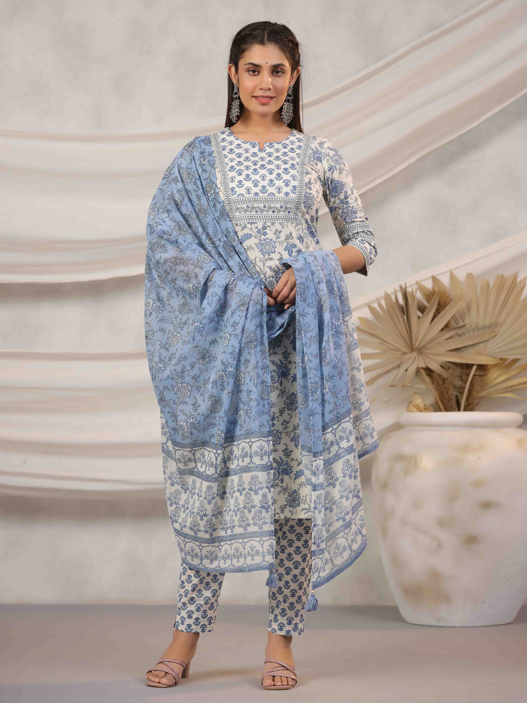 Floral Printed Kurta With Pants &amp; Dupatta