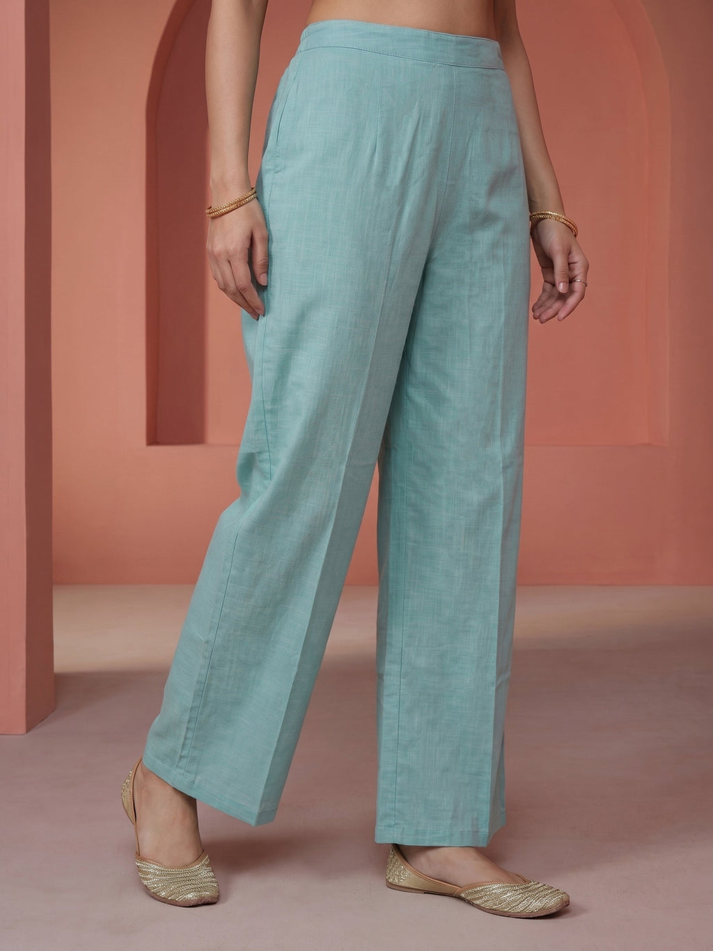 Firozee  Embroidered Linen Kurta Set