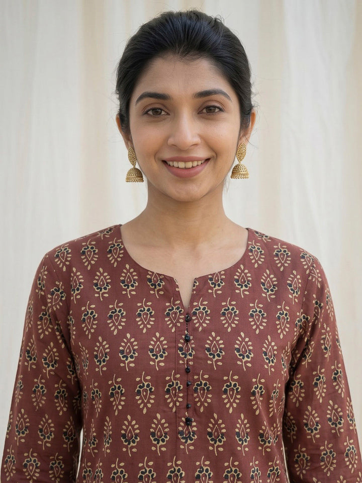 Red Printed Cotton Blend Kurta Set