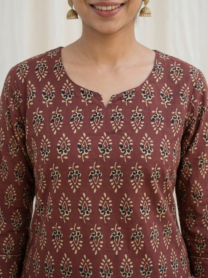 Red Printed Cotton Blend Kurta Set