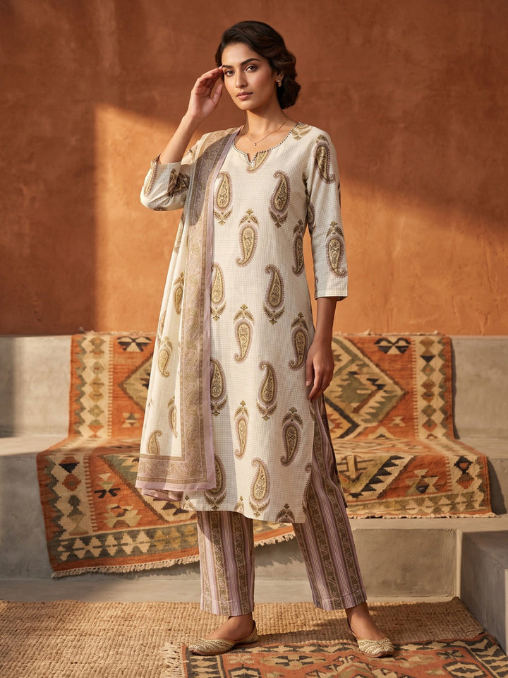 Purple Cotton Blend Printed Straight Suit Set