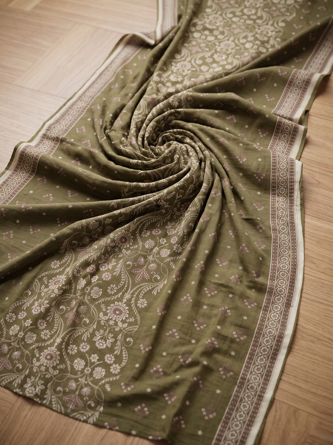 Green Printed Cotton Blend Kurta With Pant &amp; Dupatta