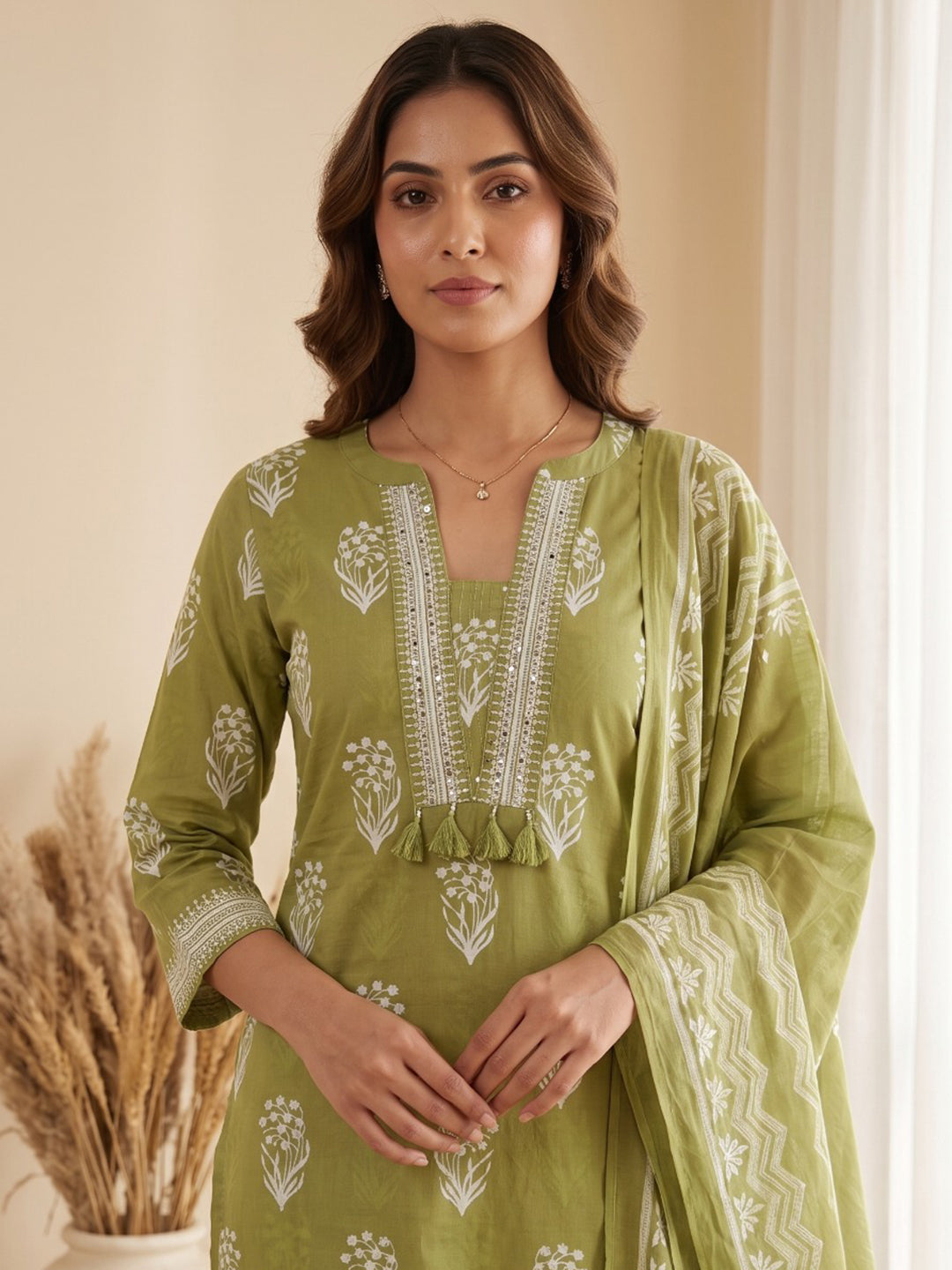 Green Printed Cotton Blend Kurta With Pant & Dupatta
