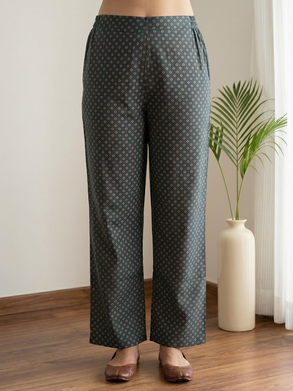 Green Printed Cotton Blend Kurta With Pant & Dupatta