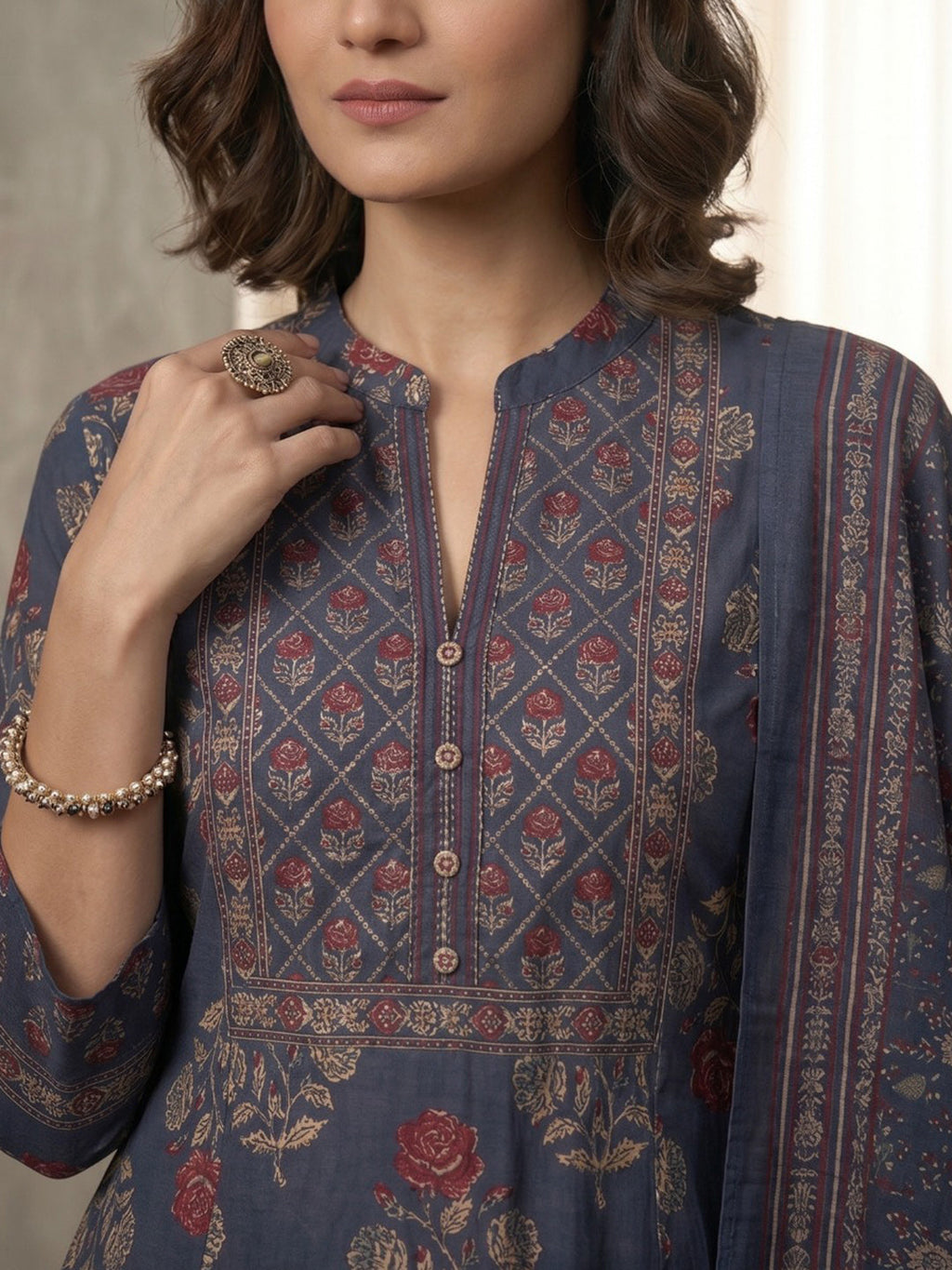 Grey Printed Cotton Blend Kurta With Pant & Dupatta