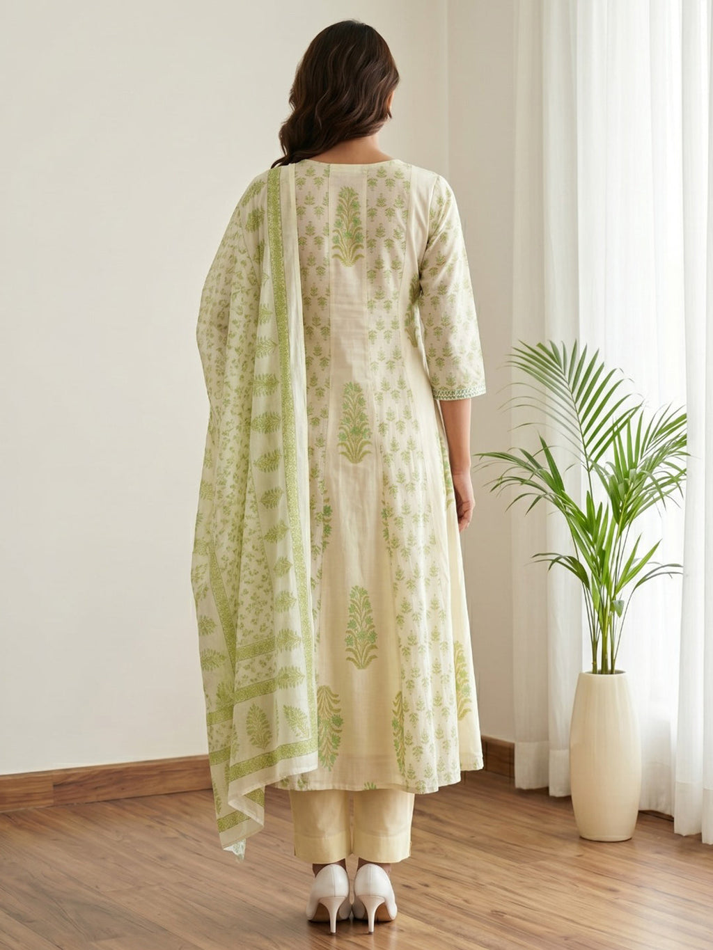Green Printed Cotton Blend Kurta With Pant & Dupatta