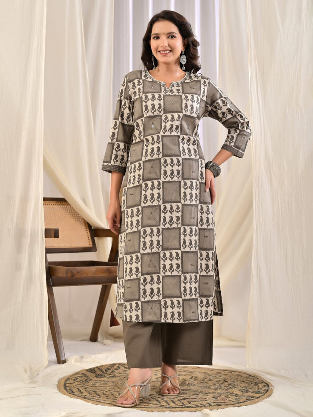 Grey Embroidery Cotton Blend Kurta With Pant & Dupatta