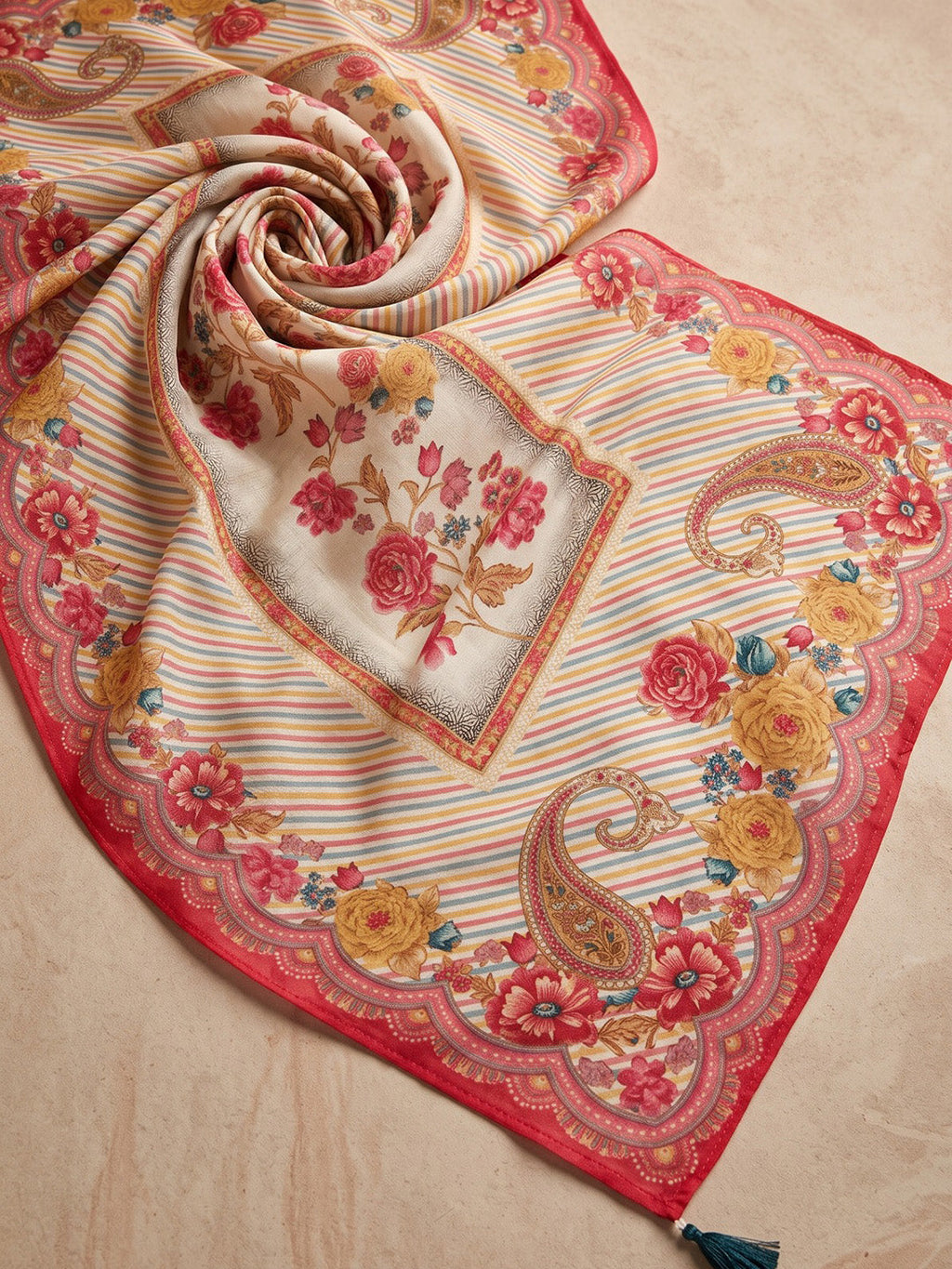Pink Printed Cotton Blend Kurta With Pant & Dupatta