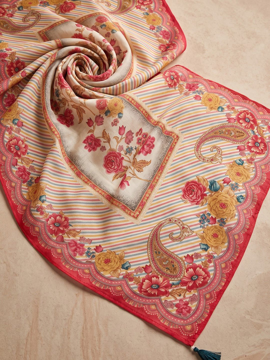 Pink Printed Cotton Blend Kurta With Pant & Dupatta